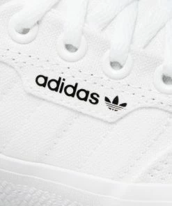 Footwear Adidas - 3Mc B22705 Ftwwht/Ftwwht/Goldmt -shoes guess-shop 0000200458717 05 sw