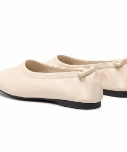 Shoes VAGABOND - Maddie 4704-140-62 Off White -shoes guess-shop 0000200846347 03 wj