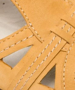 Shoes WALDI - 0711 Żółty Nubuk -shoes guess-shop 0000201228050 06 mn