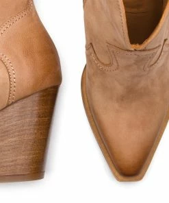 R.Polański Boots R.POLAŃSKI - 0987 Camel Nubuk -shoes guess-shop 0000201230190 08 pp